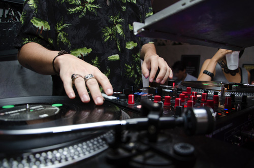 Combien peut gagner un DJ ou disc-jockey ?