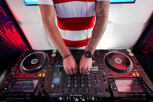 Combien peut gagner un DJ ou disc-jockey amateur ?