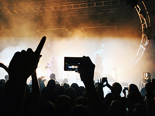 Les smartphones perturbent les concerts